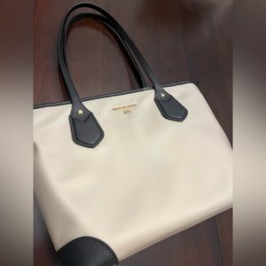 Michael Kors, small Eva tote